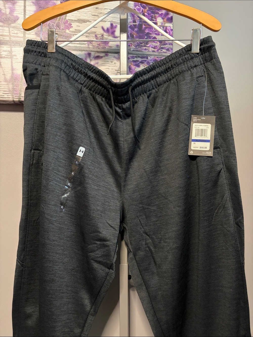 Men’s Under Armour Dark Charcoal Gray Men's Athletic Joggers Size XL NWT